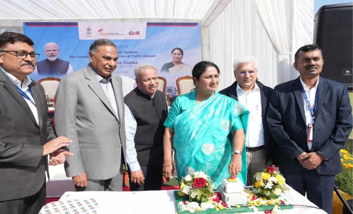 120 स्प्रे यूनिट शुरू, सीएम ने दोहराया ‘क्लियर एयर-क्लीन दिल्ली’ का संकल्प